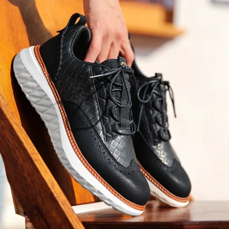Classic Low-Top Leather Sneakers - detail