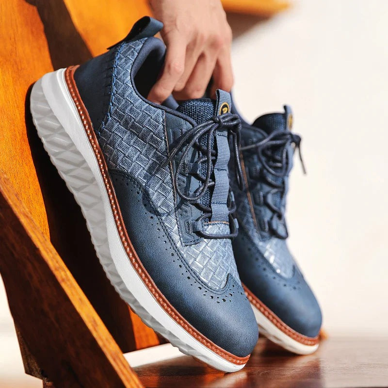 Classic Low-Top Leather Sneakers - side