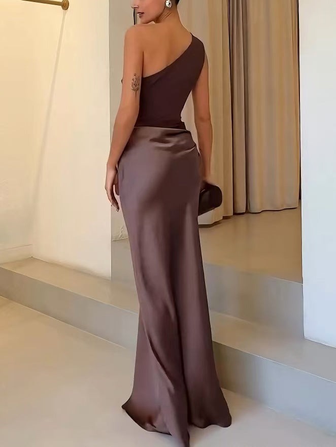 Elegant Pleated Party Maxi Dress | One Shoulder - close-up