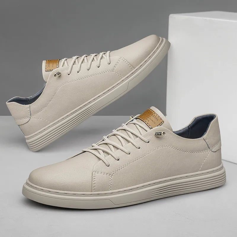 Men's Comfortable Sneakers Lace Up Low Top - front