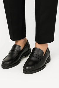 Men's Oxford Dress Shoes | Breathable Round Toe Lug Sole Detail