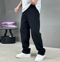 Men's Straight Leg Jeans Relaxed - front