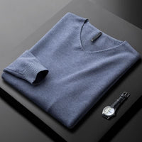Men's V-Neck Cashmere Jumper | Fine Knit Relaxed Fit Detail