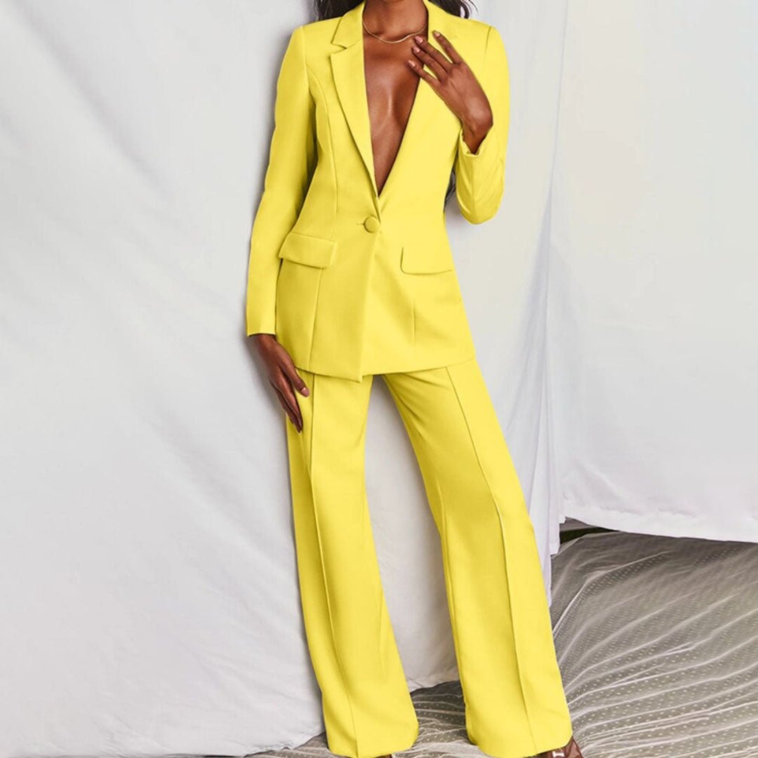 Women's Chic Blazer and Trousers Set - hero