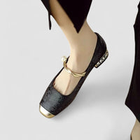 Women's Mary Jane Shoes | Low Heel - close-up
