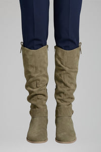 Women's Orthopaedic Knee-High Boots | Side Zipper Slouch Fit Angle