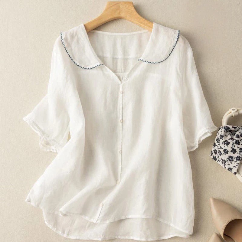 Women's Vintage Blouse | Scalloped Collar - detail