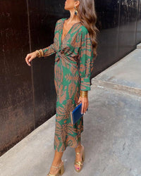 Women's Vintage Print V-Neck Dress | Long Sleeve Knot Front Close Up