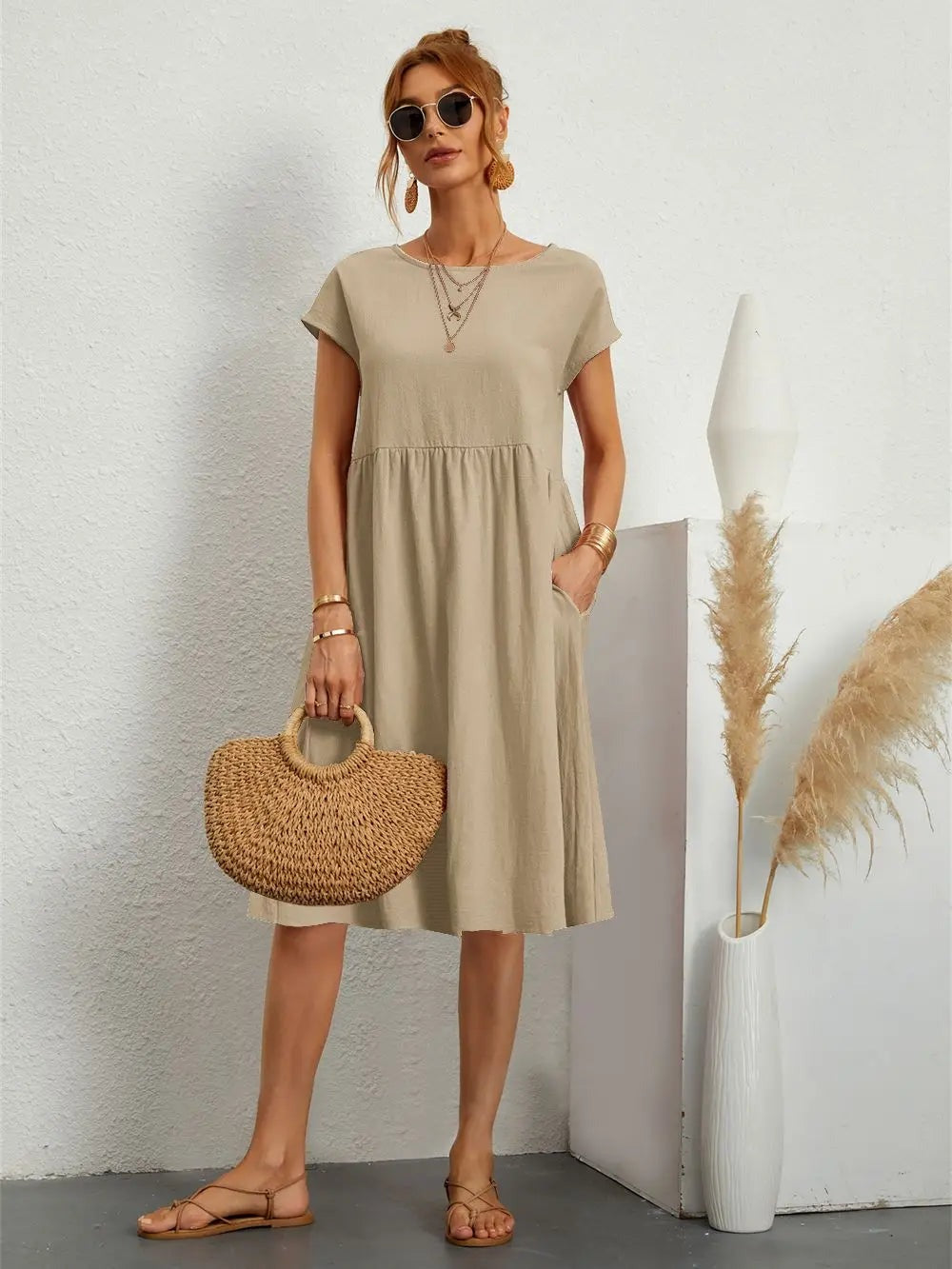 Women's Casual Short Sleeve Pocket Dress - back