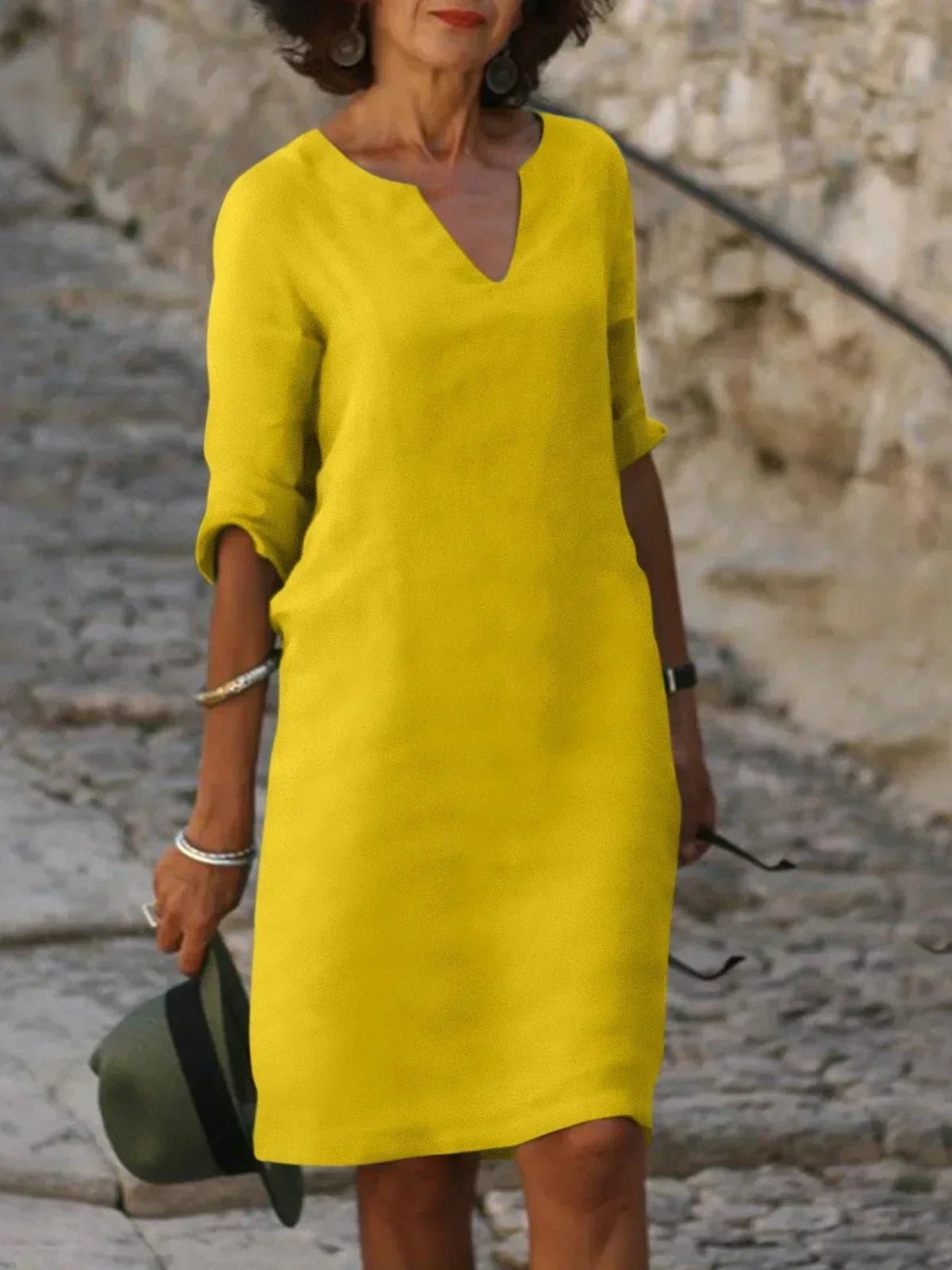 Women's Elegant V-Neck 3/4 Sleeve Dress - close-up