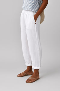 Women's Linen Stylish Trousers | Cropped Side Pockets - lifestyle