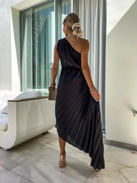Women's One-Shoulder Pleated Midi Dress - close-up