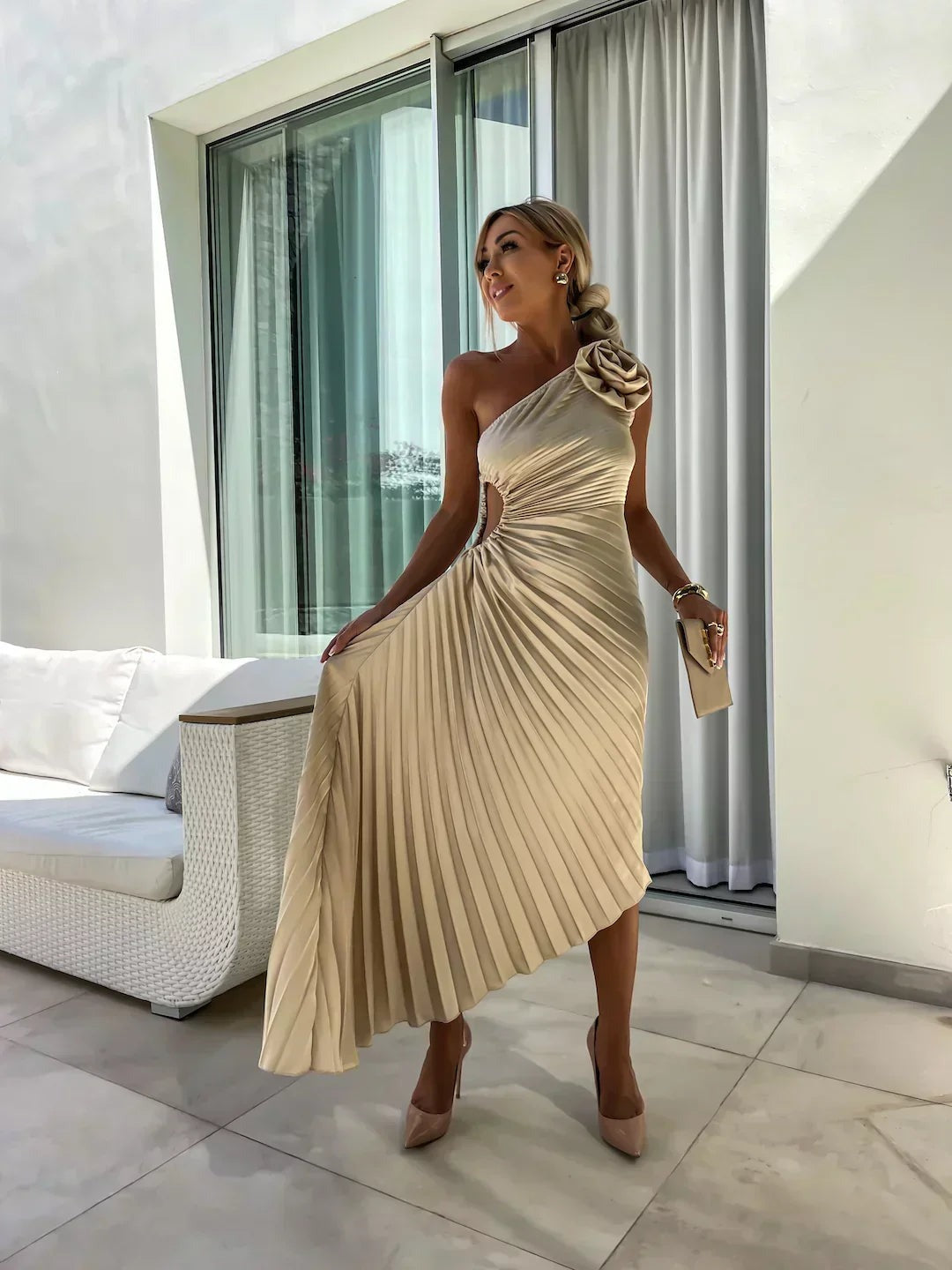 Women's One-Shoulder Pleated Midi Dress - look
